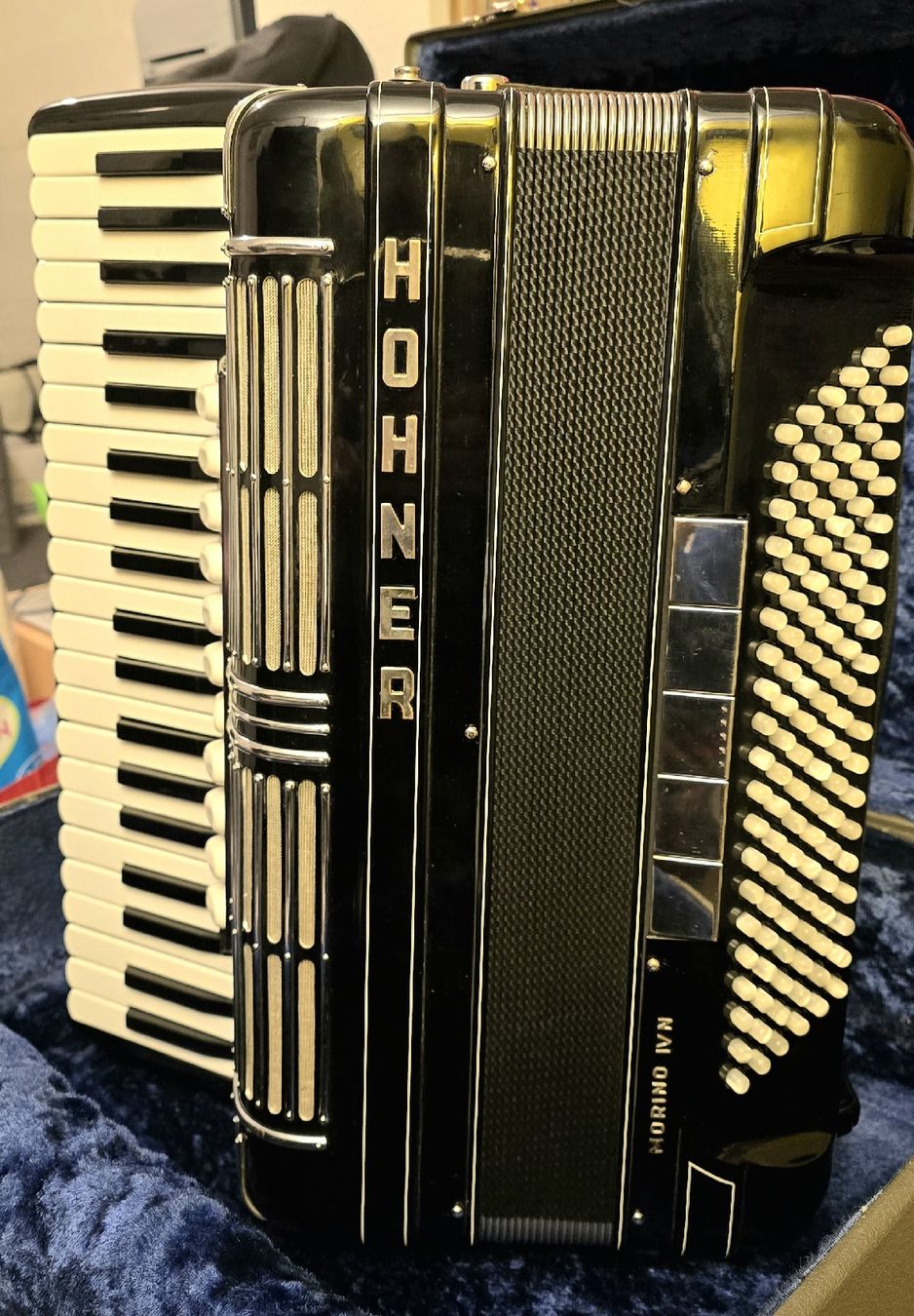 Hohner Musikinstrumente: Hohner Morino lV N – Gebraucht aus Ostermundigen von hansuelipeterli 2