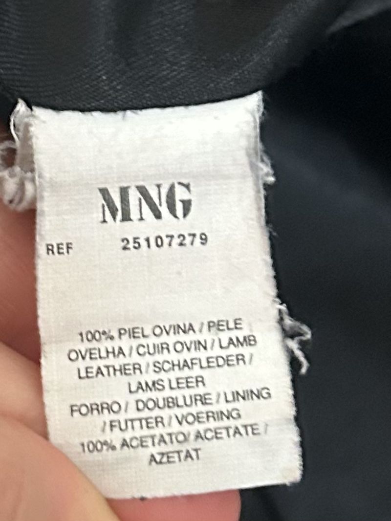 Mango Giacche: Mango MNG Echtleder Mantel schwarz mit Gürtel, Gr. L – Usato da Nebikon venduto da icon.vintage 7