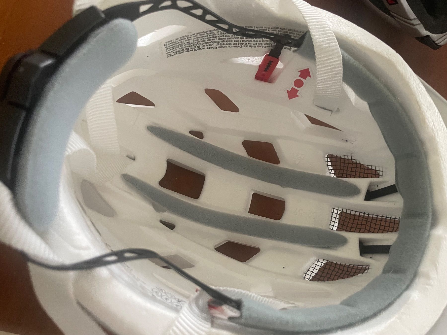 Uvex Helme: Velohelm Weiss Neu Gr. 52-57 – Gebraucht aus Adligenswil von mer_lin 1