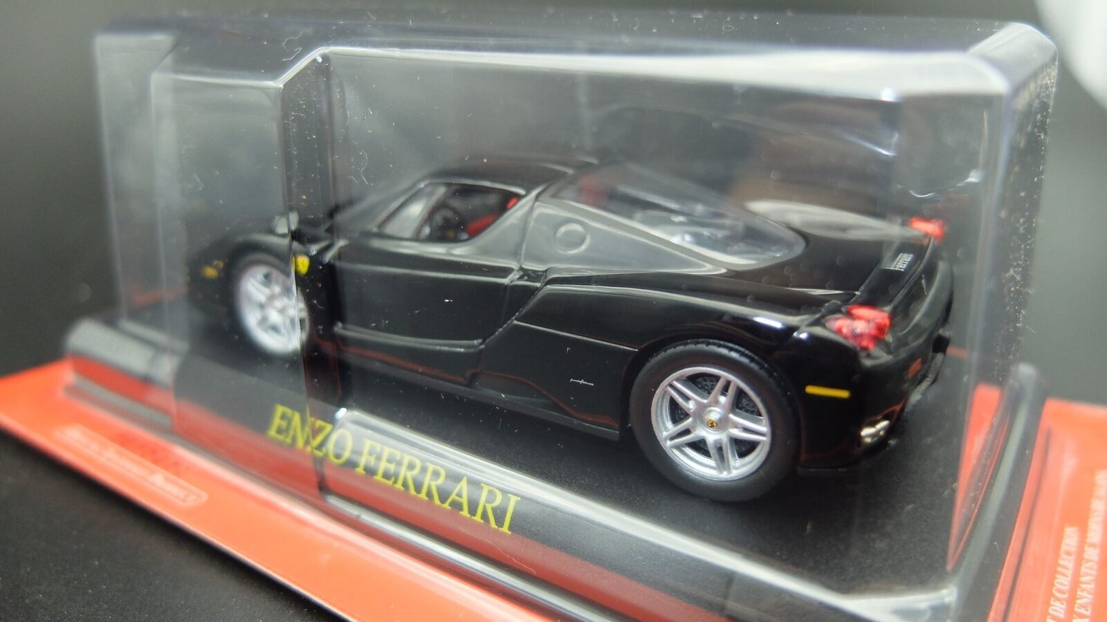 Ferrari Modellini d'auto: Ferrari ENZO 1/43 – Nuovo e nell'imballaggio originale da Wohlen AG venduto da PrivatSammlung 4