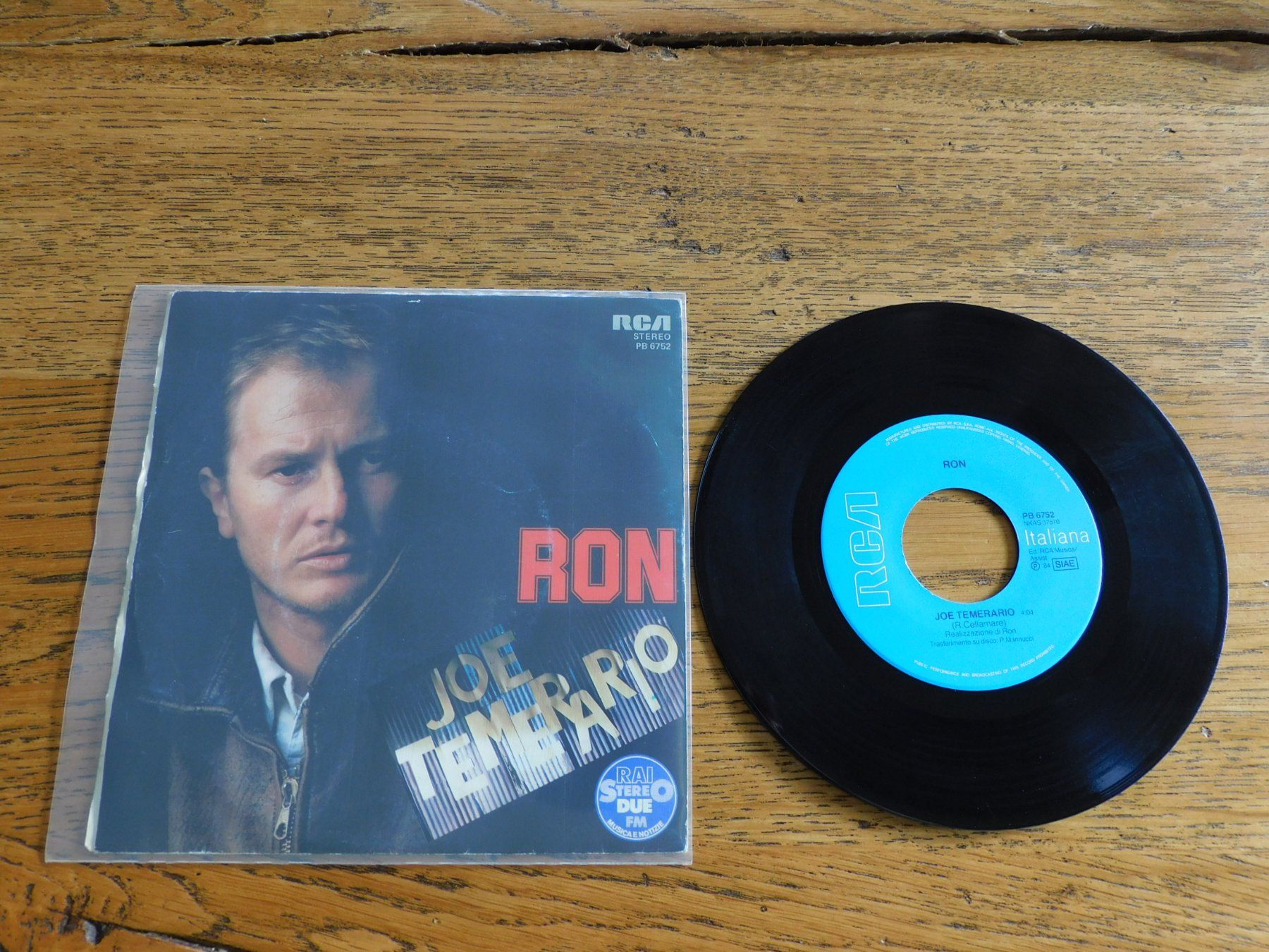 Vinyles: Ron – Joe Temerario – D'occasion à Emmenbrücke par lamorak 1