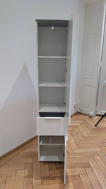 Livique Armadietti a specchio: Armoire de salle de bain/WC – Usato da Carouge GE venduto da Did23 2