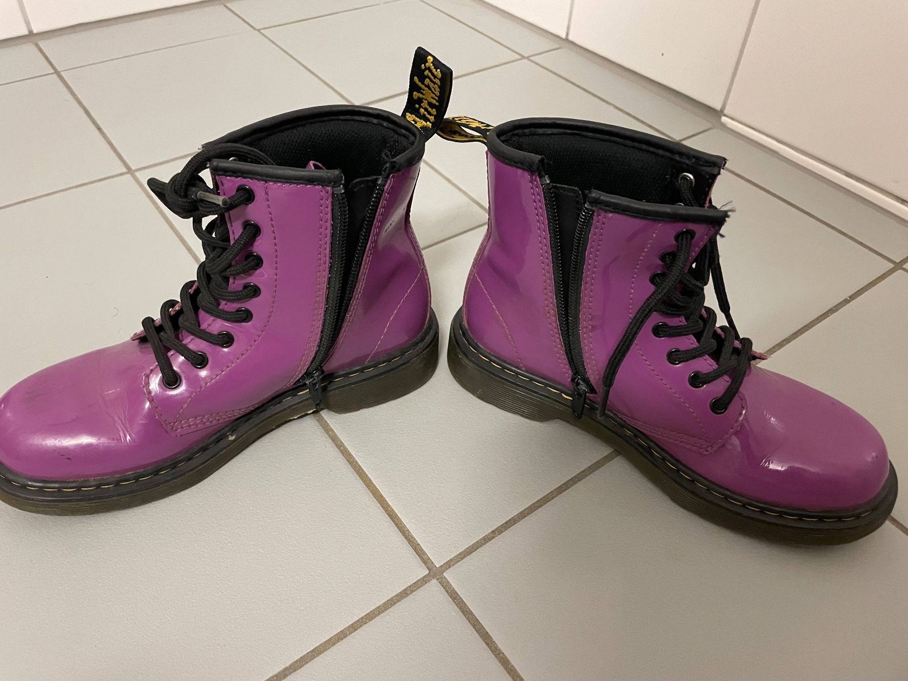 Dr. Martens Schuhe für Jungen: Dr. Marten,s Kinder Stiefel gr 33 – Gebraucht aus St. Gallen von Emifrei 7