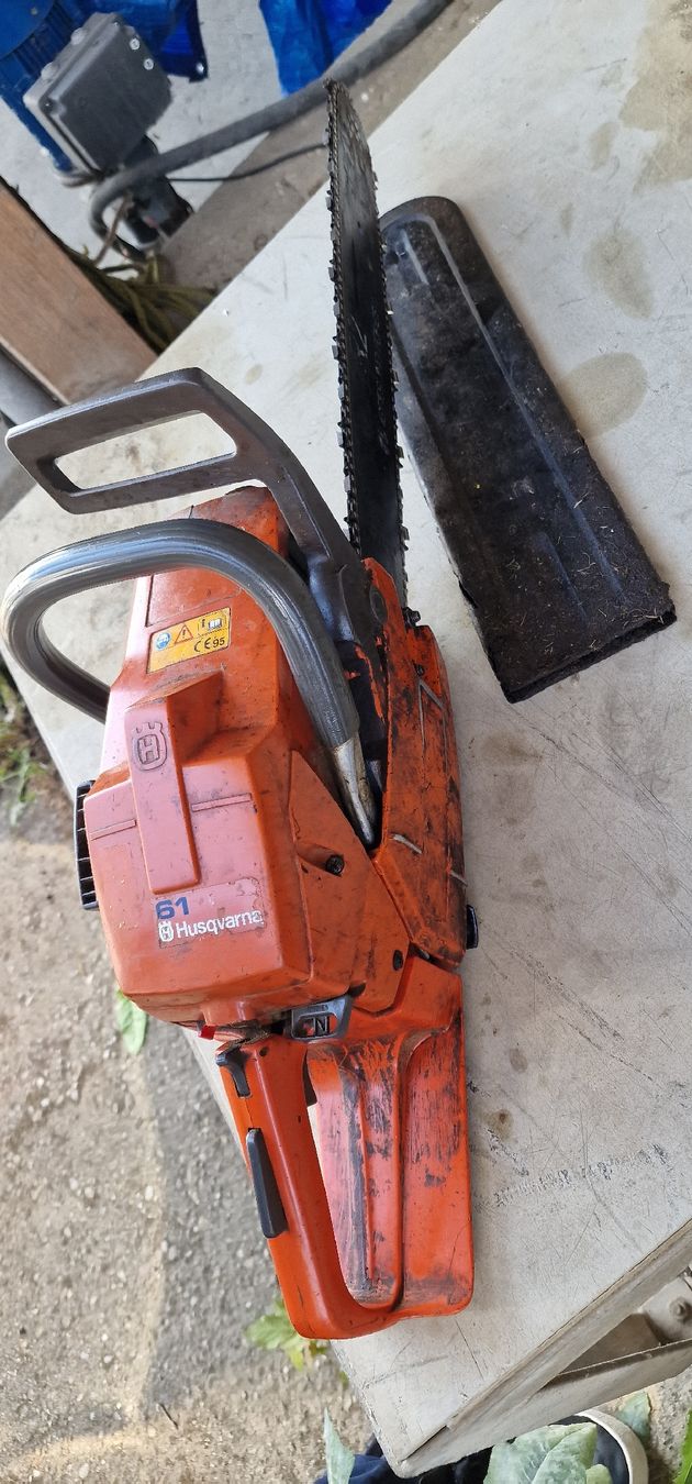 Husqvarna Seghe: Husqvarna 61 Kettensäge – Usato da Tagelswangen venduto da Axel_36 4