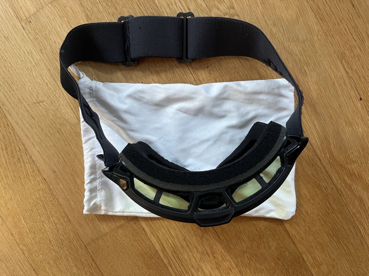 Burton Occhiali & Lenti: ANON M1 Snowboard Goggles - Cloudy Conditions – Difettoso da Zürich venduto da valentin.abend 5