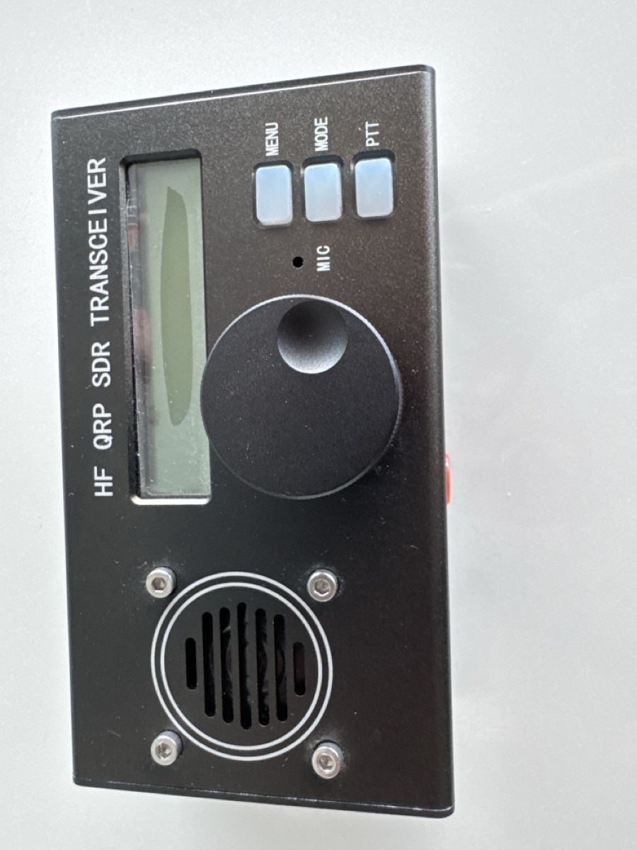 Radiocomunicazione: Transceiver HF SDR QRP Black 40-60 characters – Usato da Le Mont-sur-Lausanne venduto da jap66