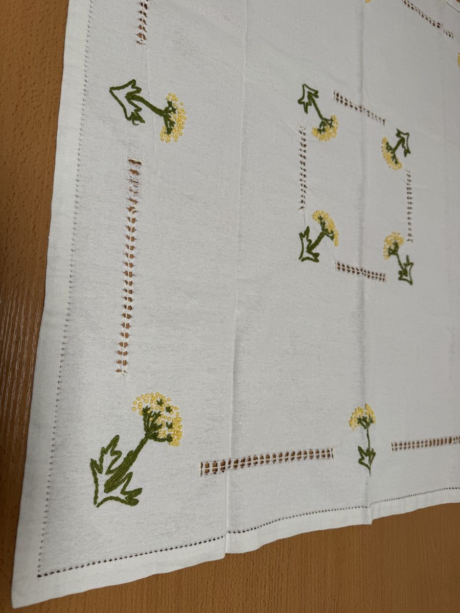 Tutte le decorazioni: Tischdecke – Usato da Küsnacht ZH venduto da IrischkaB 1