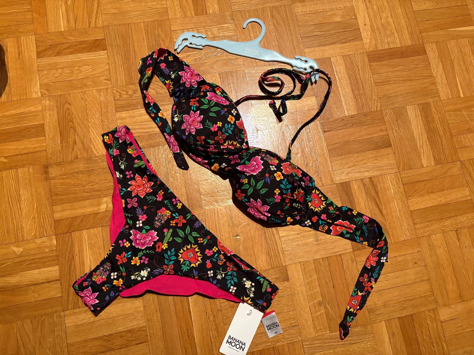 Costumi da bagno & Bikini: Banana Moon Bikini Set M/L – Nuovo (secondo la descrizione) da Genève venduto da sunandwind