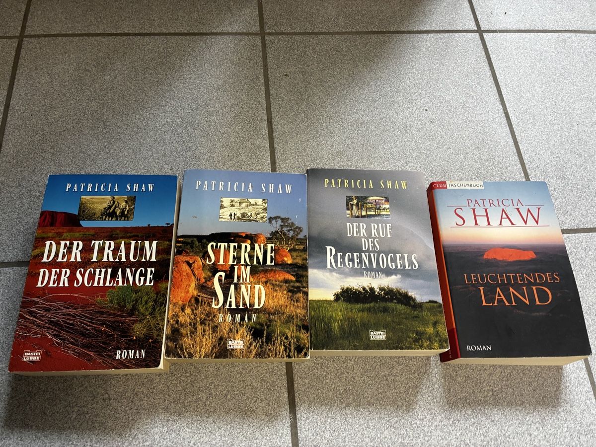 Libri: Diverse Bücher – Usato da Oberuzwil venduto da Australien2005 4