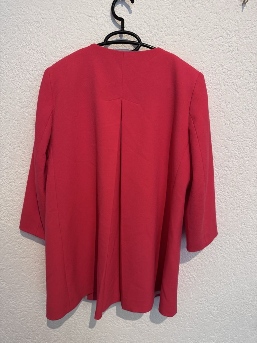 Zara Cappotti: ZARA Mantel pink Gr. S / M – Usato da Fislisbach venduto da KolibriSecondhand 2