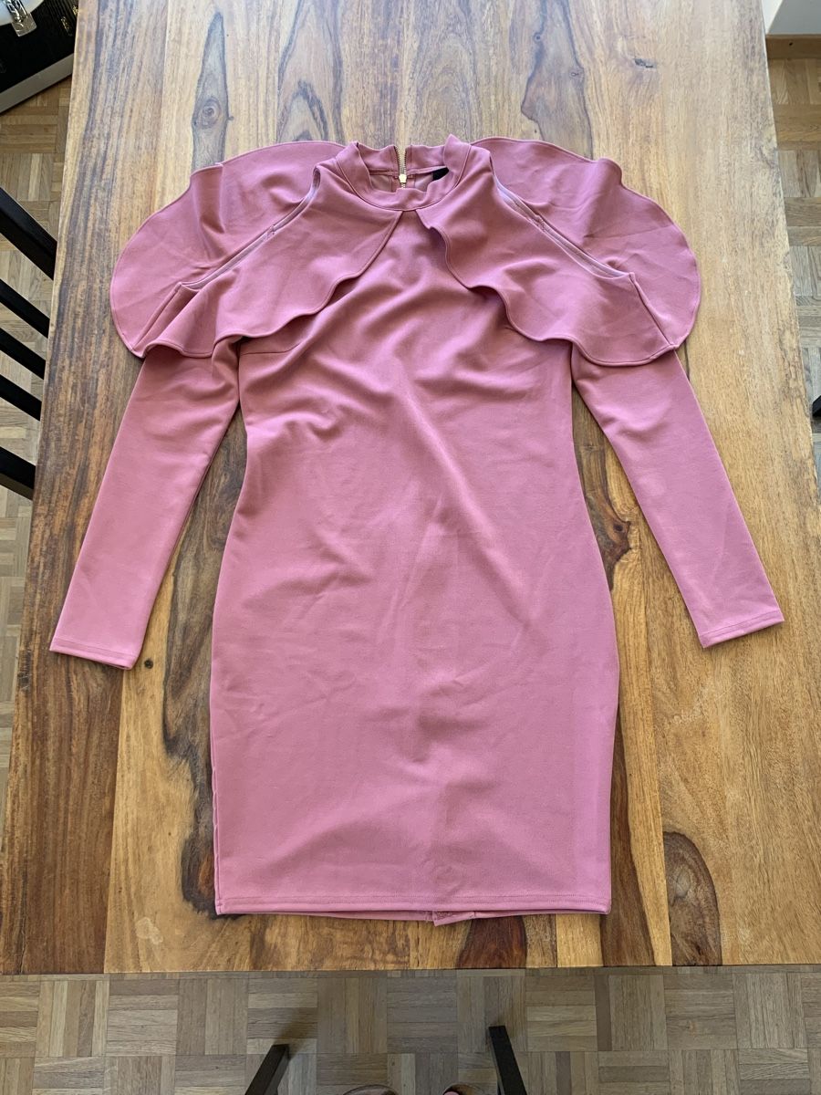 Zebra Kleider: Zebra Kleid rosa | Grösse M – Gebraucht aus Plaffeien von olpari