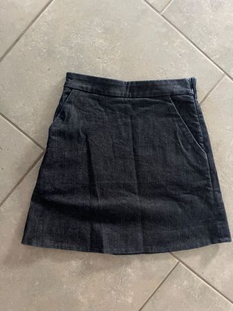 Indigoblauer Denim-Jupe von COS, Gr. 34