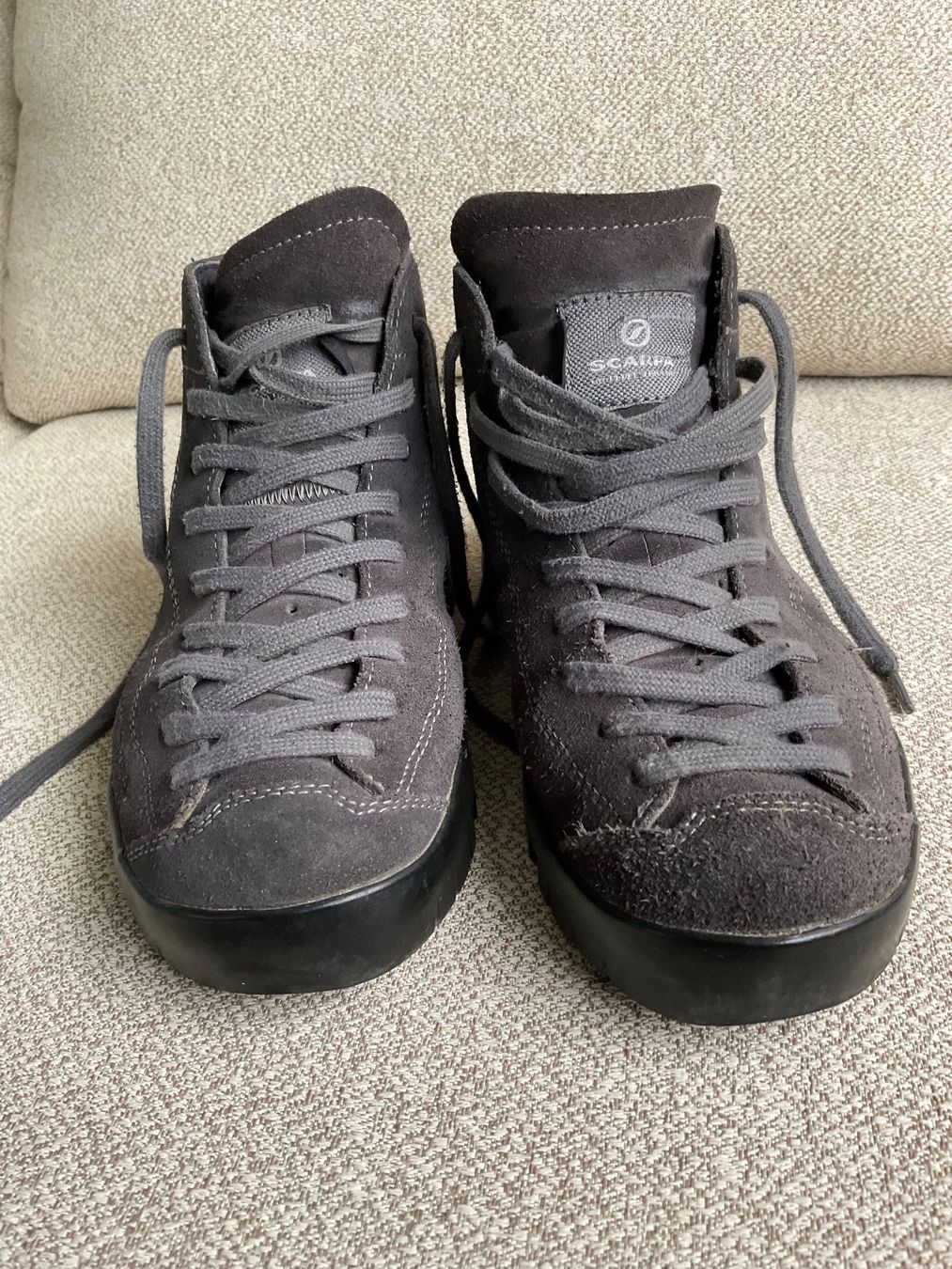 Scarpa Herrenschuhe: SCARPA Mojito Wanderschuhe Gr 36 grau – Gebraucht aus Urdorf von alda02 1