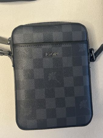 JOOP Umhängetasche Checker Muster schwarz guter Zustand
