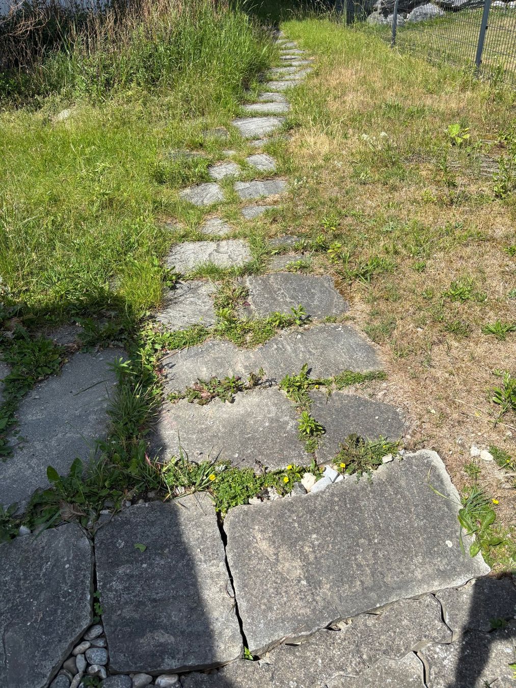 Bodenbeläge: Granitplatten – Gebraucht aus Domat/Ems von Sumcurtgins