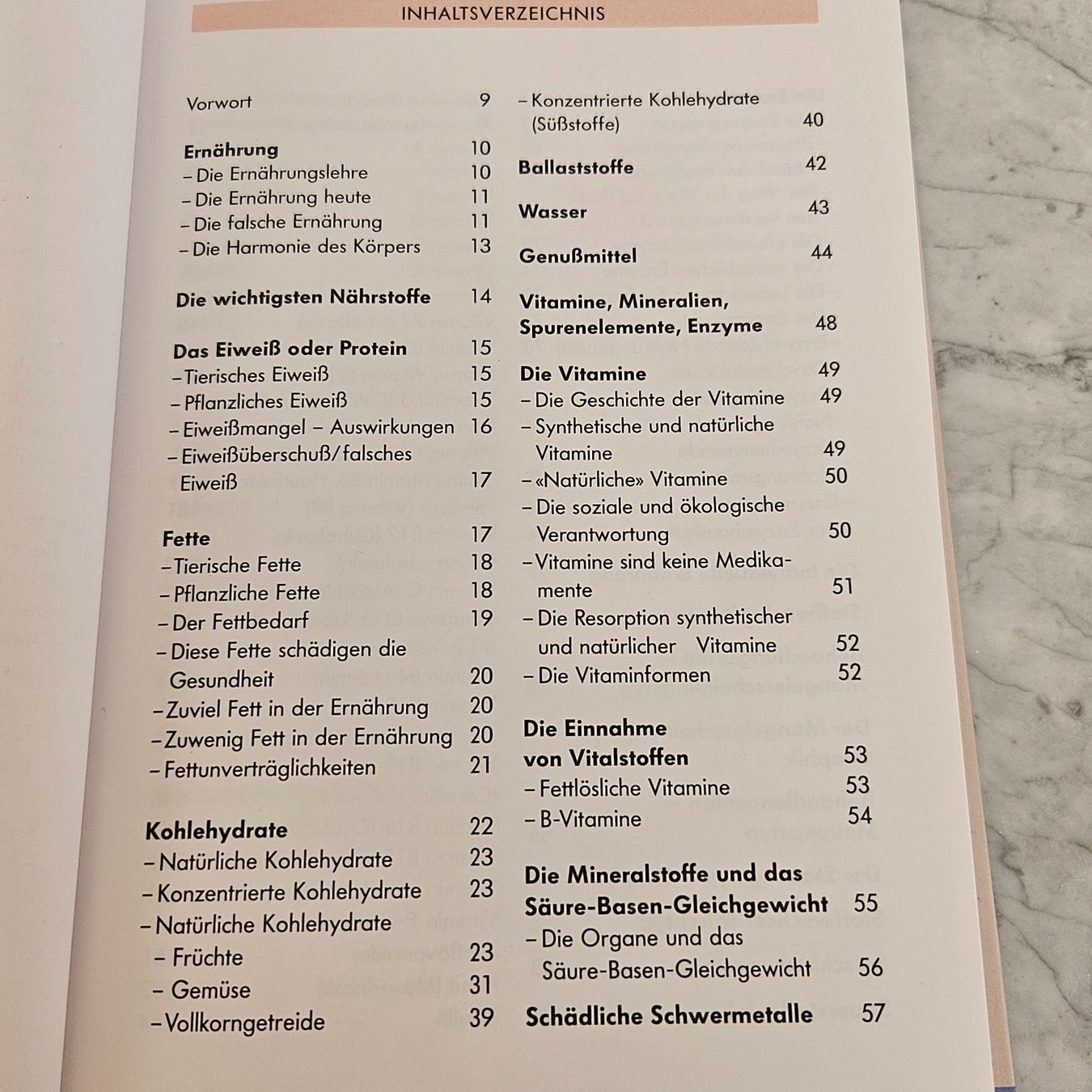Libri: Vitamine Mineralstoffe Enzyme& Co – Nuovo (secondo la descrizione) da Uster venduto da Sonnenblume212 2