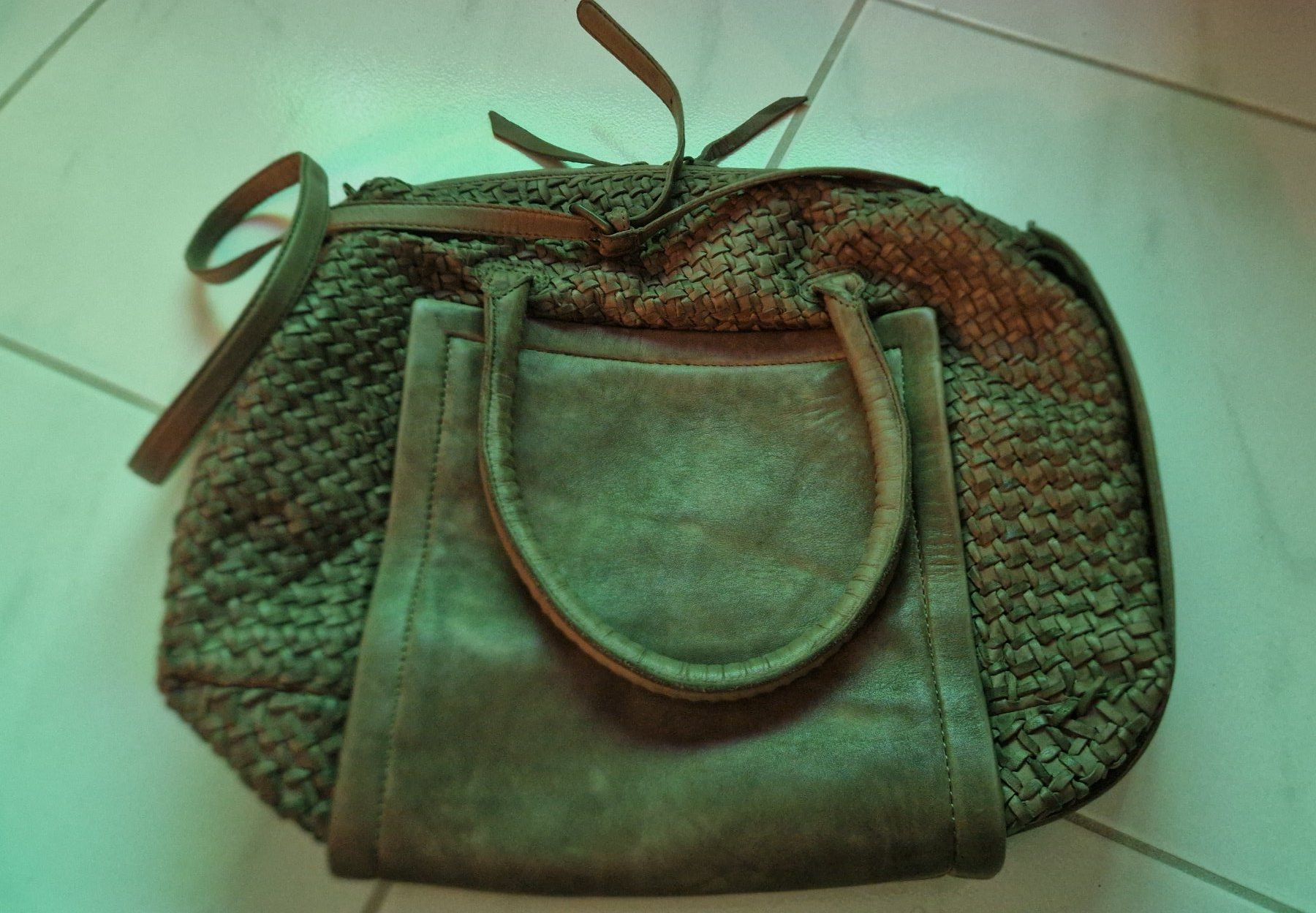 Borse: Umhänge-/Handtasche Leder geflochten – Usato da Rütihof venduto da Teddy1985 1