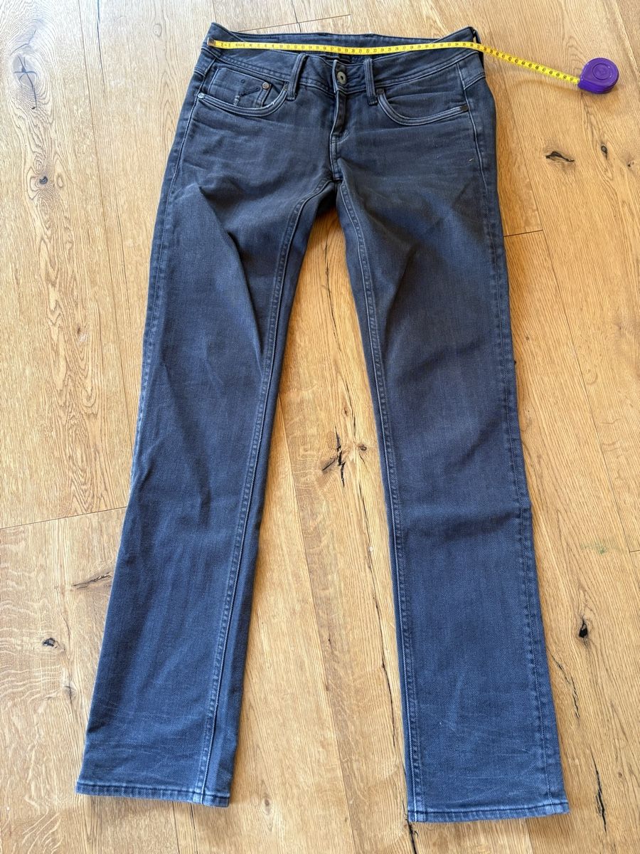 G-Star Jeans: G-Star Raw Jeans Damen 27/32 – Gebraucht aus Serneus von bragi