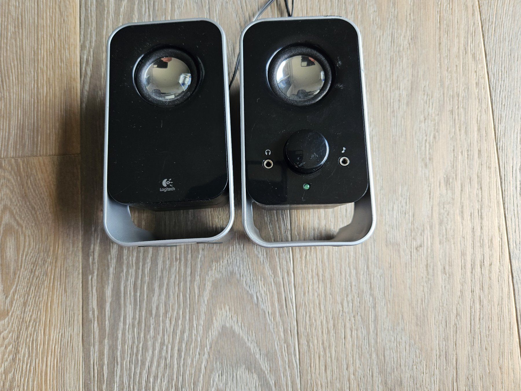 Logitech Lautsprecher: Logitech Boxen Lautsprecher zu PC – Gebraucht aus Menzingen von 81stonehenge