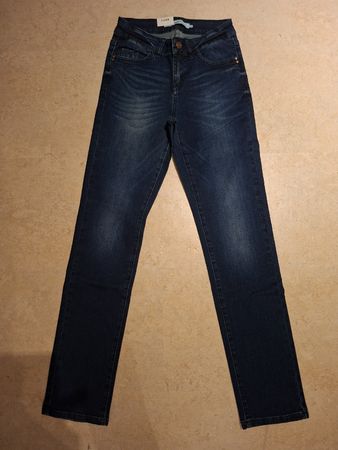 Vero Moda Jeans Gr. 26/32 Dunkelblau Neu mit Etikett!