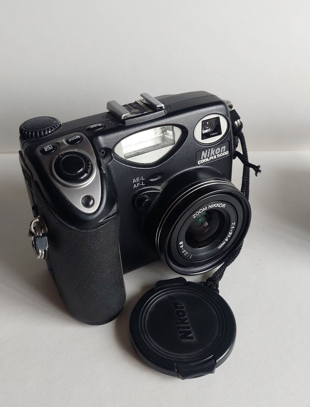 Nikon Fotocamera: Nikon Coolpix 5000 – Usato da winterthur venduto da ahmadeus
