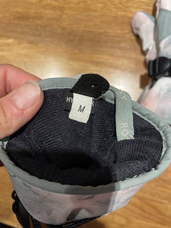 Kinderhandschuhe: Roxy Fausthandschuhe Gr.M – Gebraucht aus Meinisberg von asolf 1