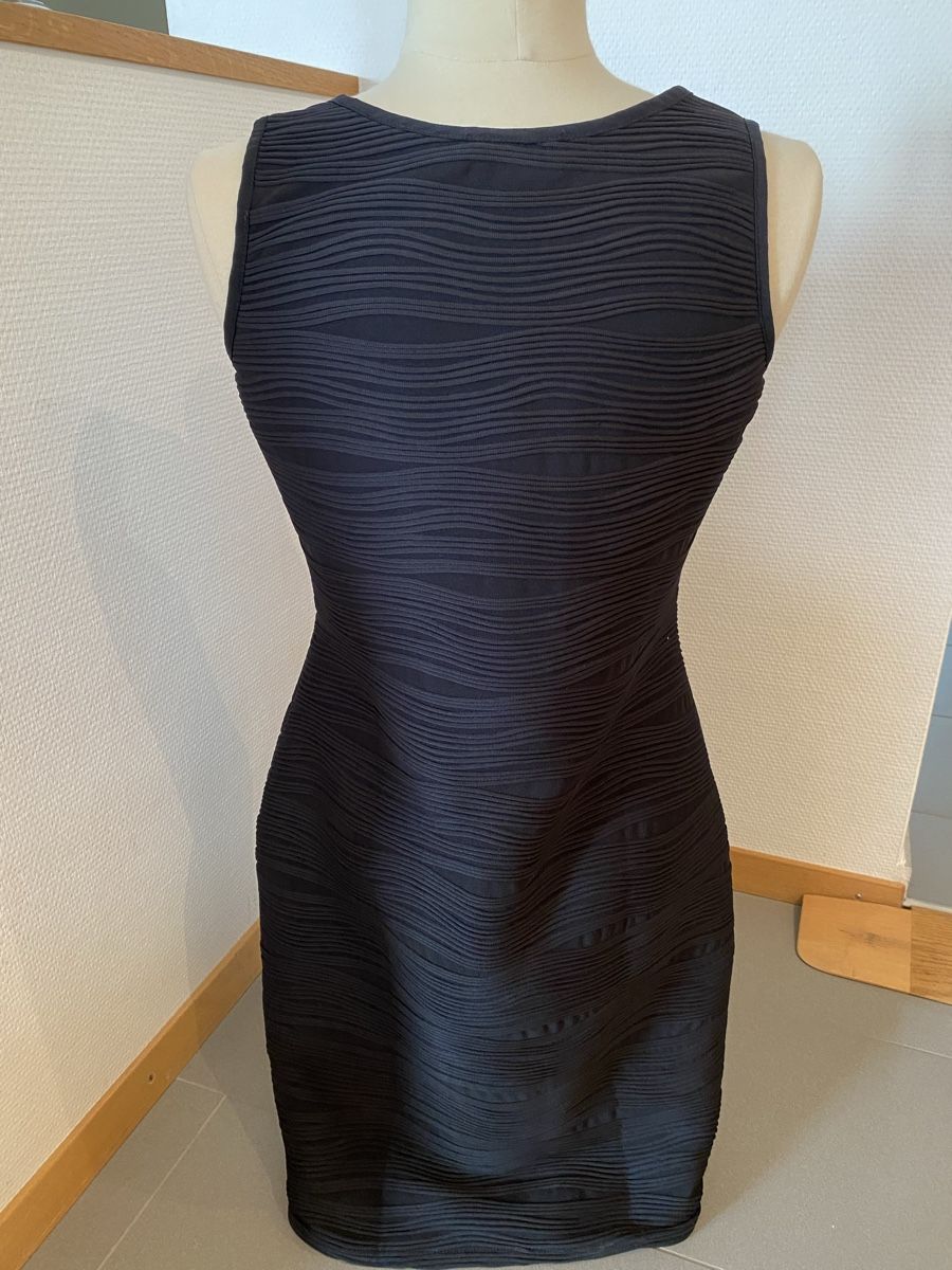 Vestiti: Kleines Schwarzes Kleid Gr. 36 – Usato da Küssnacht am Rigi venduto da robin0112 1