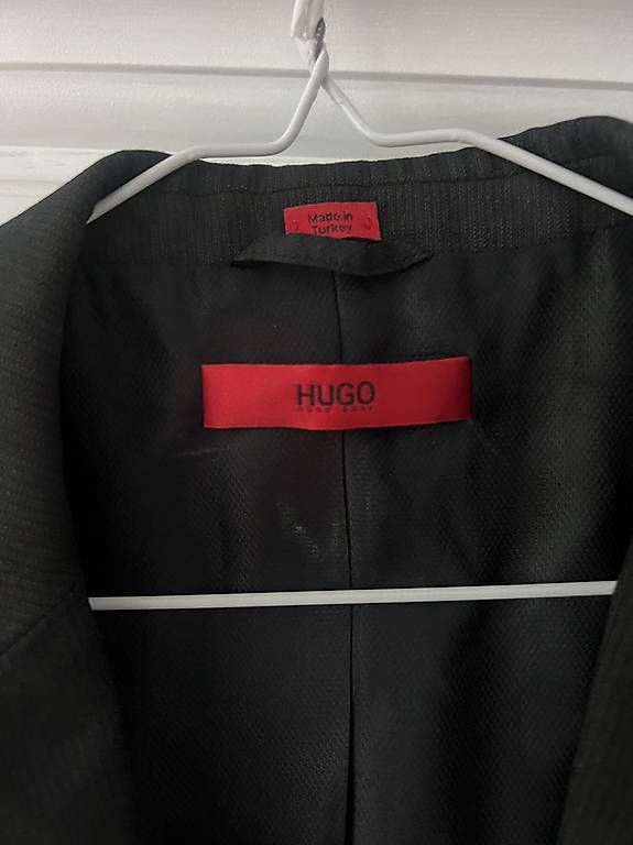 Costumes, combinaisons de sport et fonctionnelles: Blazer Mann Jacket 50 HUGO BOSS navyblau – D'occasion à Basel par Princeton-seller 1