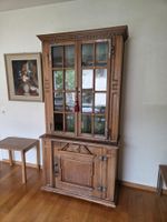 Antike Vitrine / Buffetschrank aus Massivholz