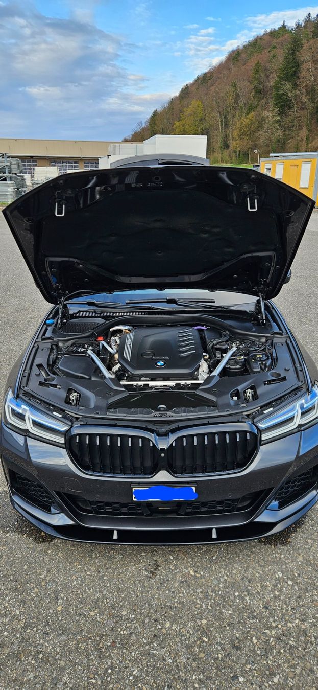 BMW Automobili: BMW 530d xDrive Touring – Usato da Flaach venduto da moto64 7