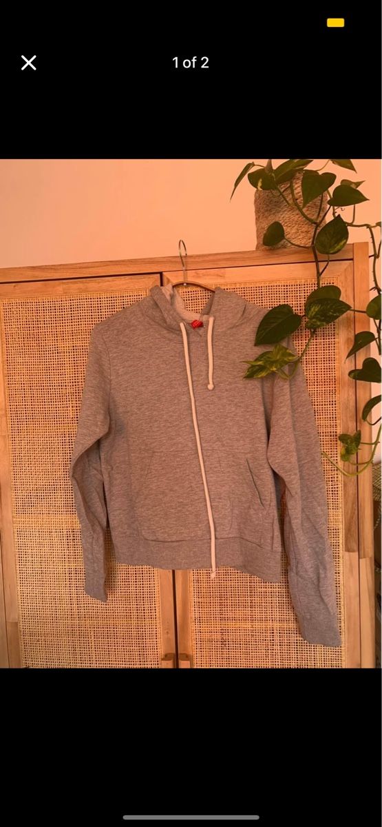 Maglioni & Felpe: Sweater – Usato da Zürich venduto da chi_7k5b
