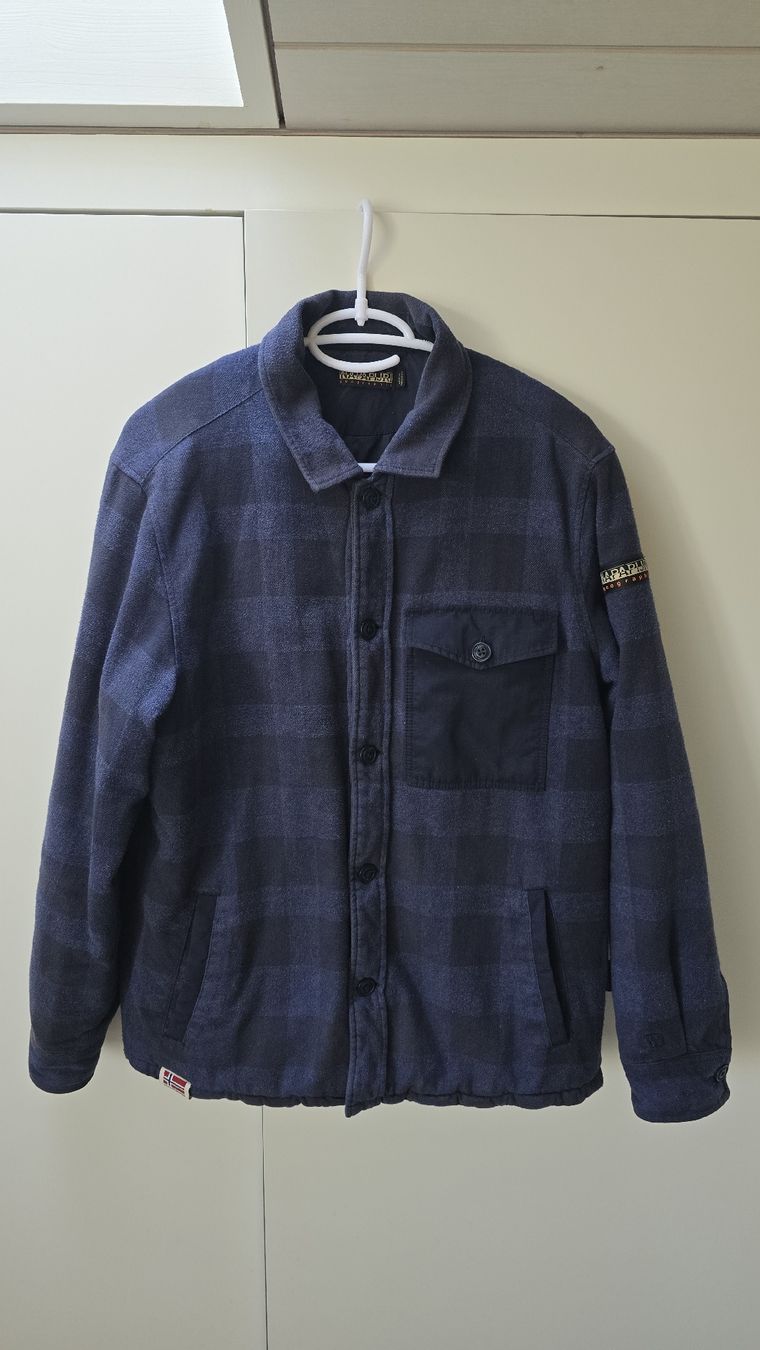 Napapijri Jacken: Napapijri Stoffjacke Karo  – Gebraucht aus Hurden von mar_7ssf