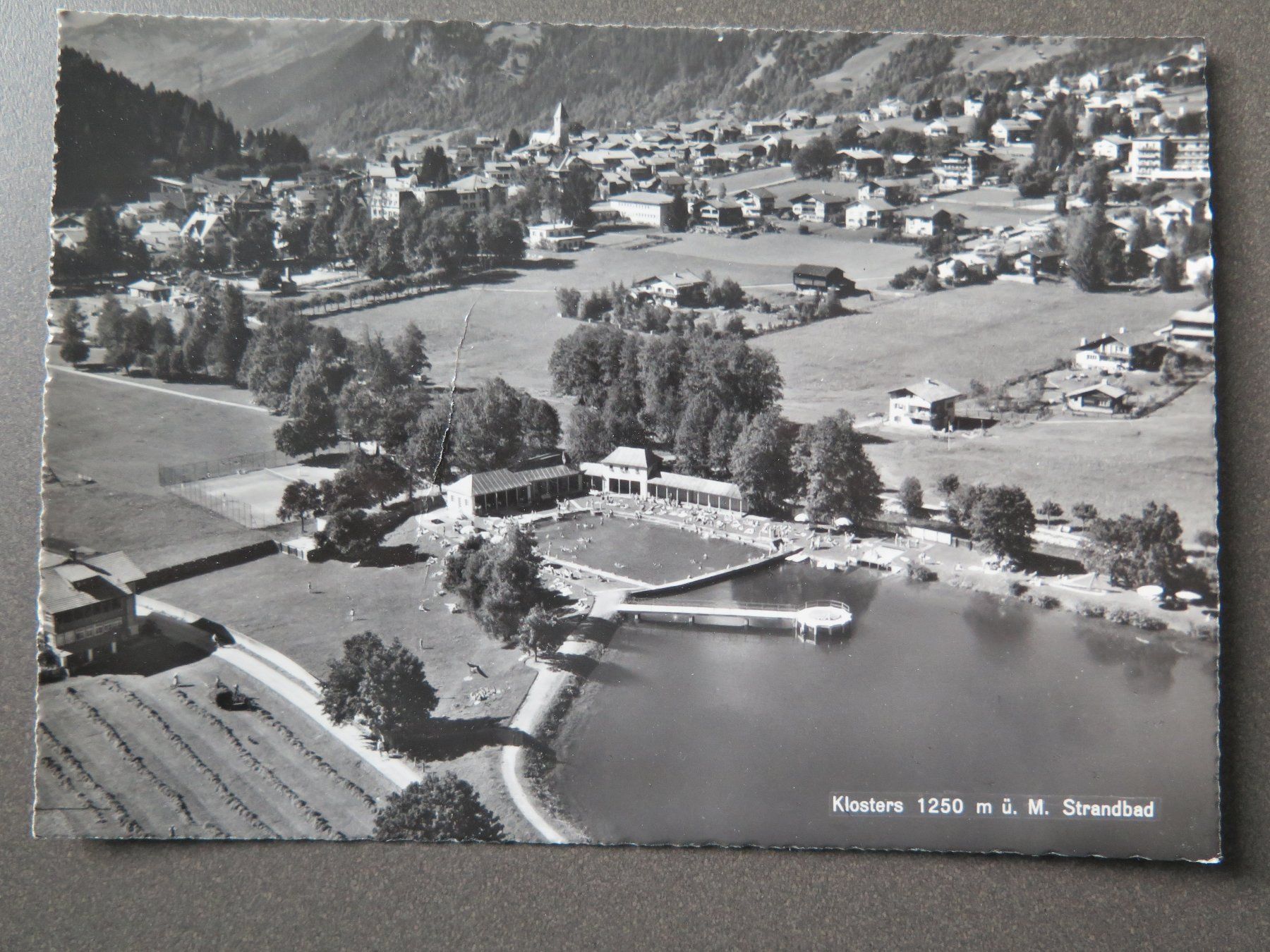 Cartoline postali: KLOSTERS - STRANDBAD – Usato da Wittenbach venduto da lipasal