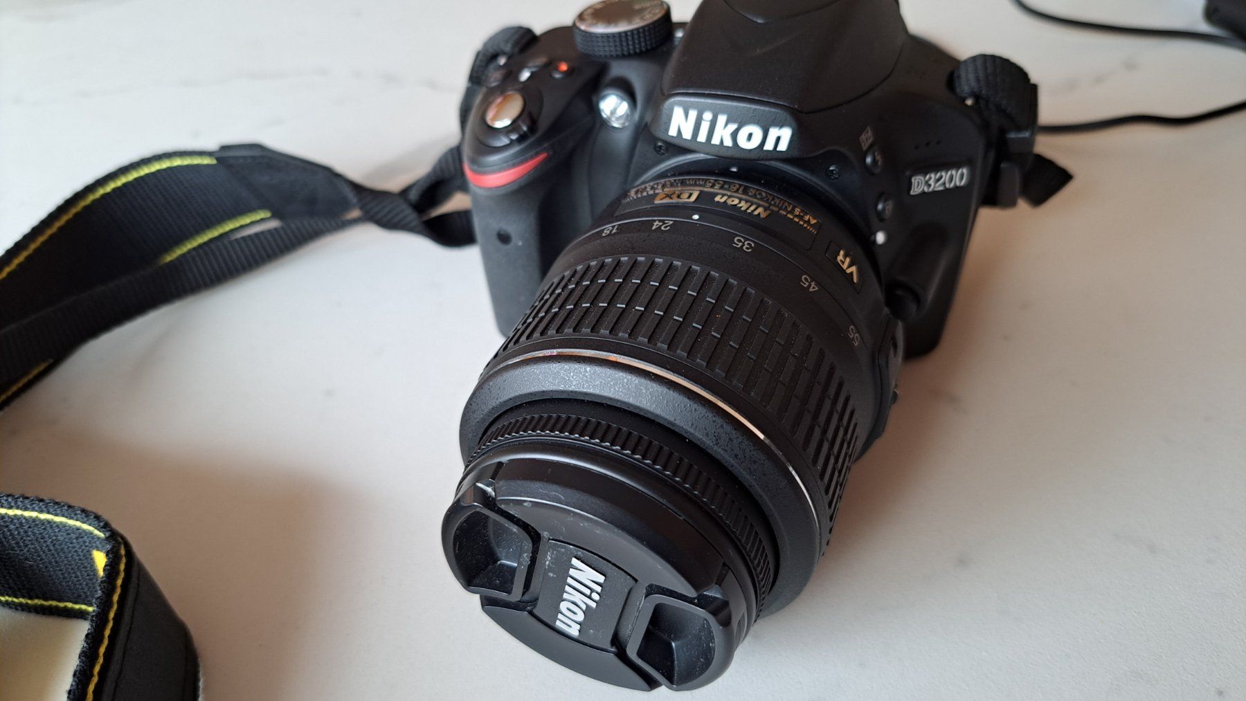 Nikon Fotocamera: Appareil photo Nikon D3200 – Usato da Neuchâtel venduto da Forestmanz 1