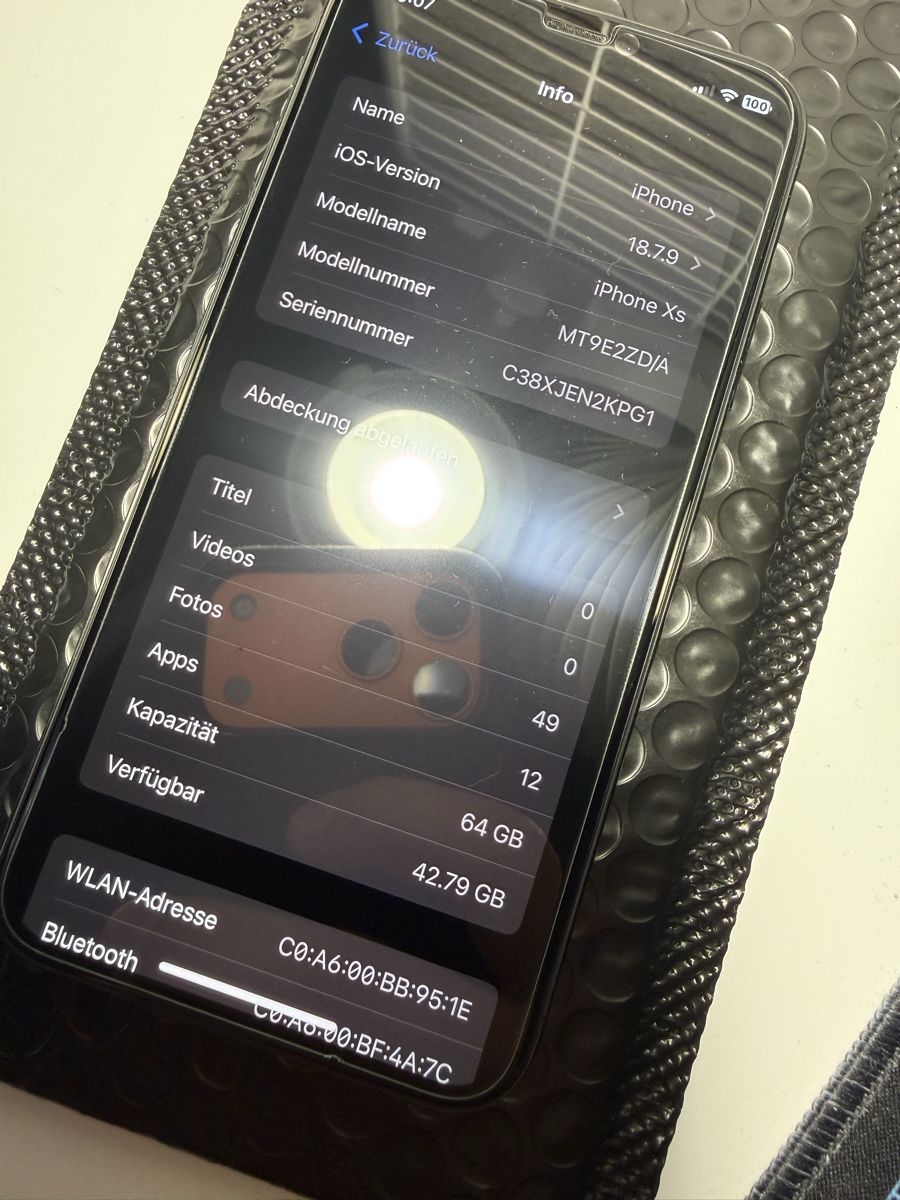 Apple Portables: Iphone Xs  – D'occasion à Wetzikon ZH par aro_685k 5