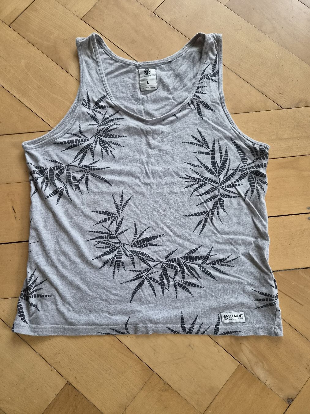 Element T-shirt: Element Tanktop, Grösse L – Usato da Luzern venduto da Bonus73