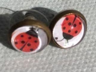 Ohrringe & -stecker: pro Paar Cabochon -Stecker CHF.4.00 neu – Neu (gemäss Beschreibung) aus Spreitenbach von Margot-09 7