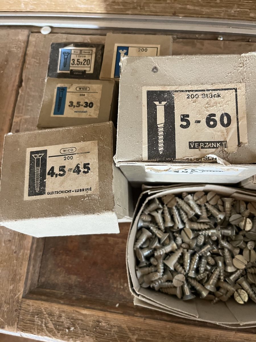 Alle Werkzeuge: Schlitzschrauben  – Neu und originalverpackt aus Unterterzen von Barbara_Giger 7