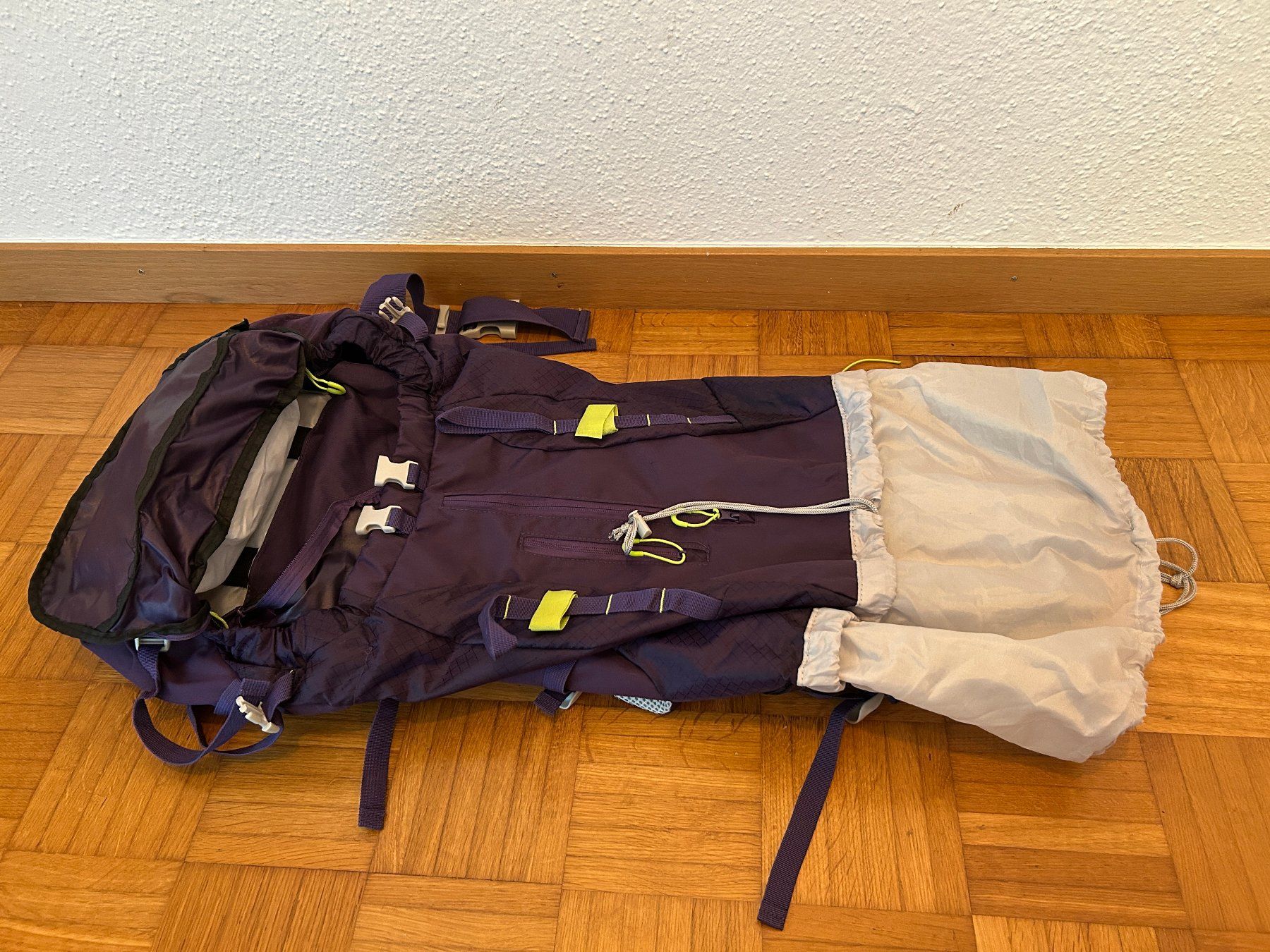 Zaini: Trekkingrucksack violett Grösse S – Usato da Aarau venduto da Maclovio 8