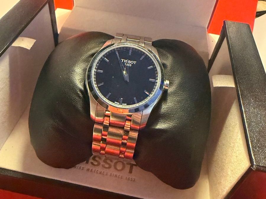 Tissot Orologi: Herren Uhr Tissot – Nuovo (secondo la descrizione) da Baar venduto da dej_pbs7