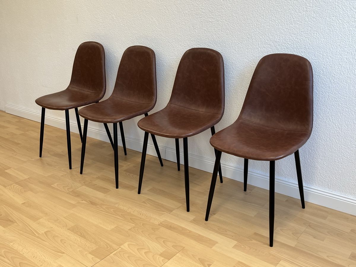 Set de table et chaises: Esstisch mit 4 Stühlen – D'occasion à Horgen par Grizzly83 8