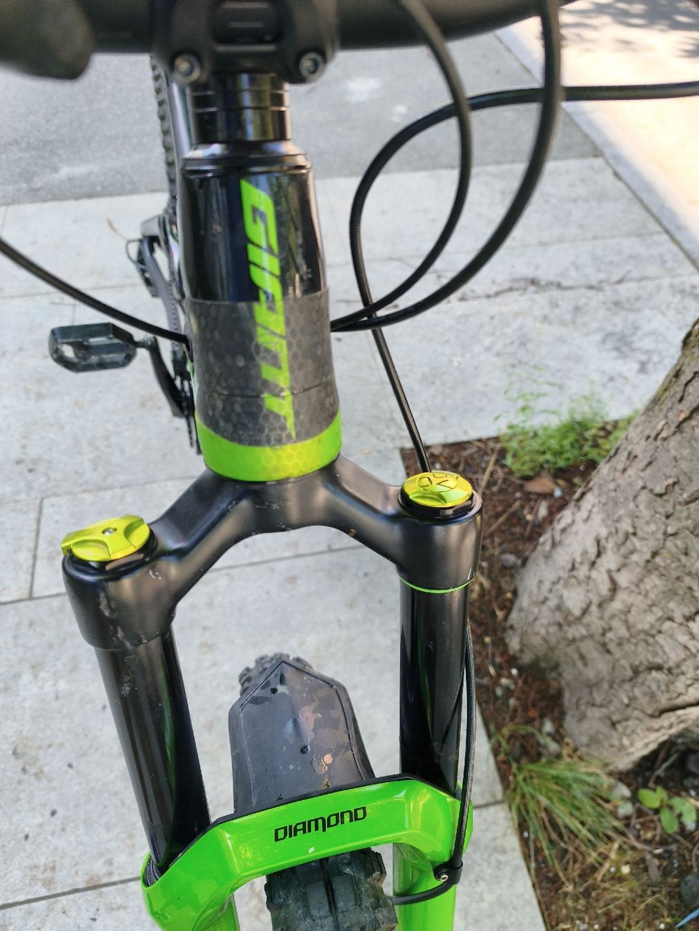 Giant Velos: Giant Reign Advanced Carbon 27.5 Enduro – Gebraucht aus Chur von tun_dy8m 7