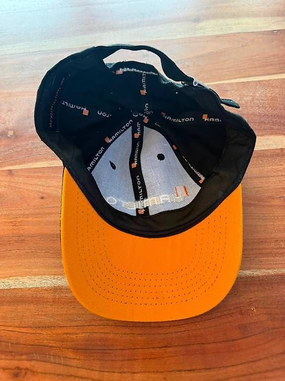 Autres vêtements & accessoires: Hamilton Cap schwarz/orange – D'occasion à Zollikofen par hri_r8pr 1