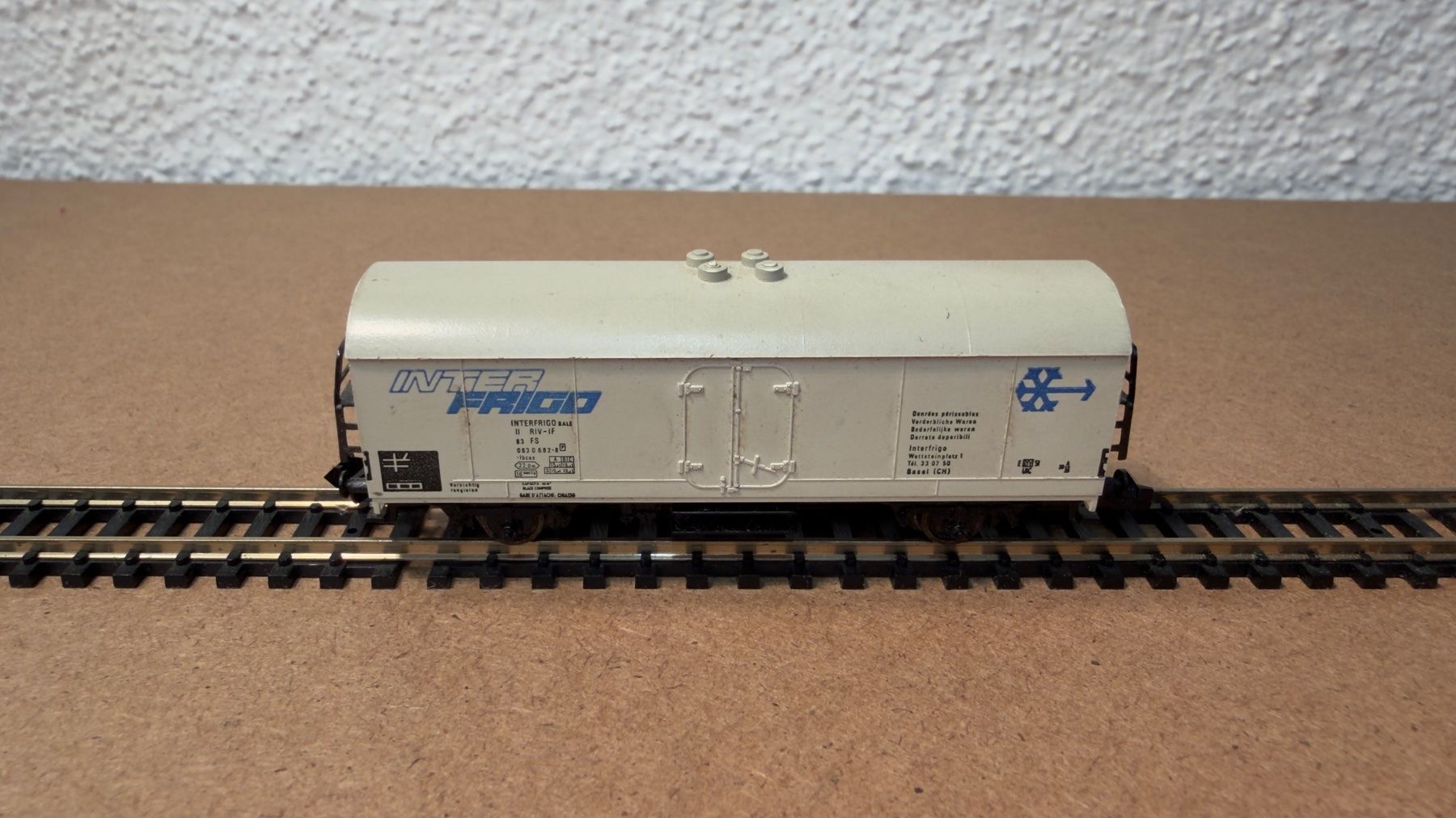 Fleischmann Modellini di ferrovie: Fleischmann Inter Frigo Güterwagen Spur N – Usato da Schlieren venduto da rat_lq6b 1