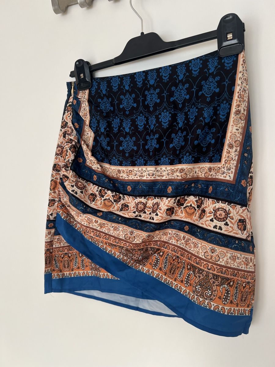 Gonne: Sommerlicher blauer Wickelrock, Grösse M, Muster Boho – Usato da Wattwil venduto da skr_94 1