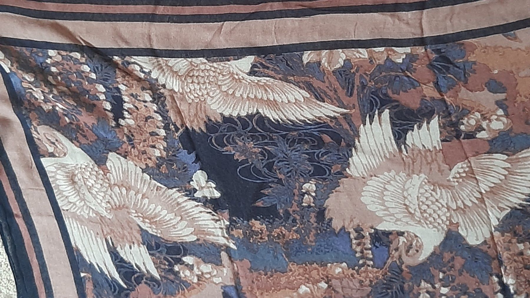 Foulards & écharpes: CREAM Printschal – D'occasion à Muotathal par robin40 3