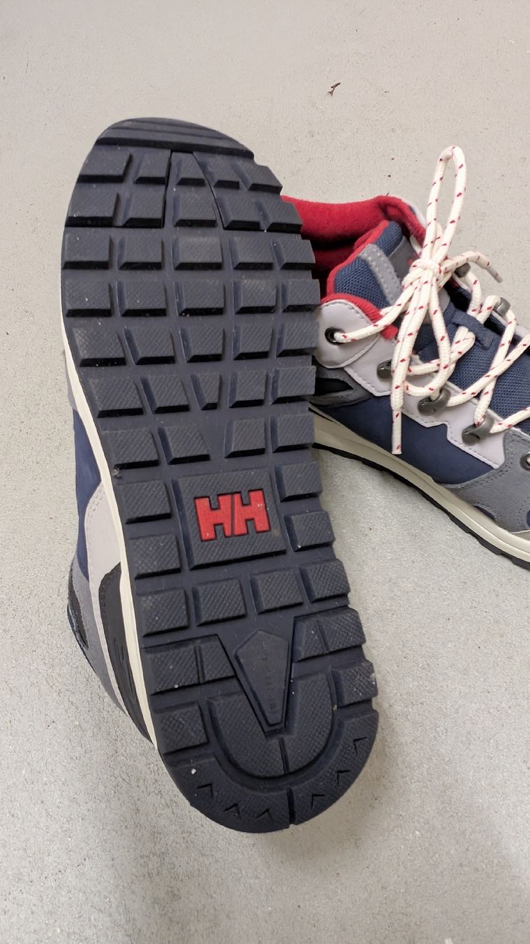Helly Hansen Scarpe da uomo: Helly Hansen Schuhe Men 42 – Nuovo (secondo la descrizione) da Rümlang venduto da Pascal_Gut 1
