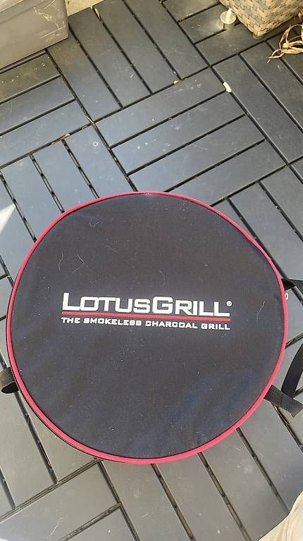 Griglie: LotusGrill inkl. Kohle und Paste – Usato da Nottwil venduto da niice_._ 1