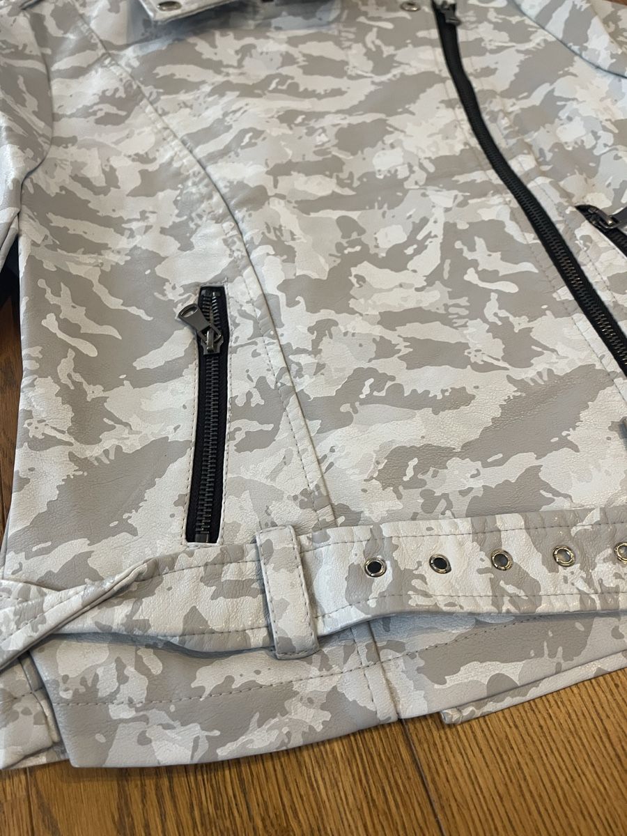 Giacche: Stylische Camouflage Kunst-Lederjacke Gr. S – Nuovo (secondo la descrizione) da Bassersdorf venduto da Sandy456 5