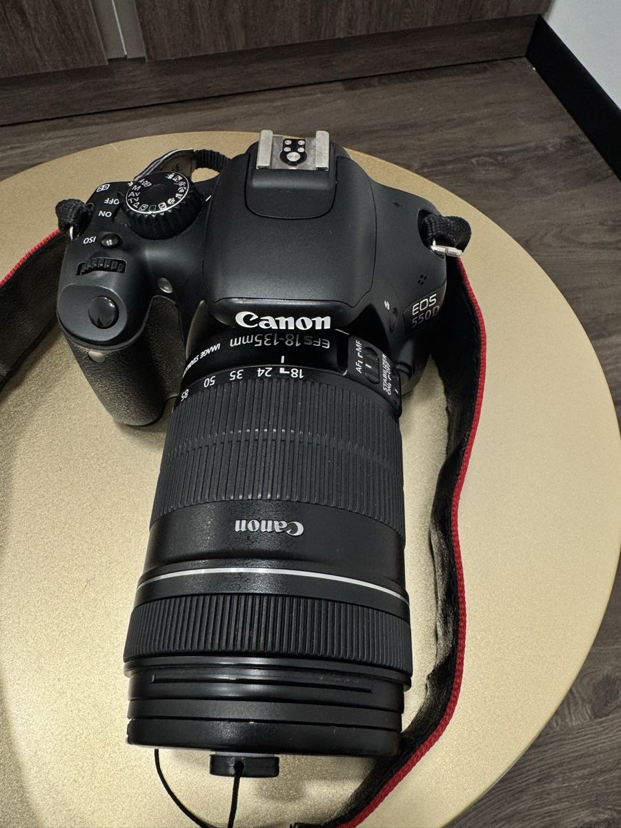 Canon Fotocamera: Canon EOS 550D with 18-135mm lens plus accessories. – Nuovo (secondo la descrizione) da Thonex venduto da Lux_brands01 6